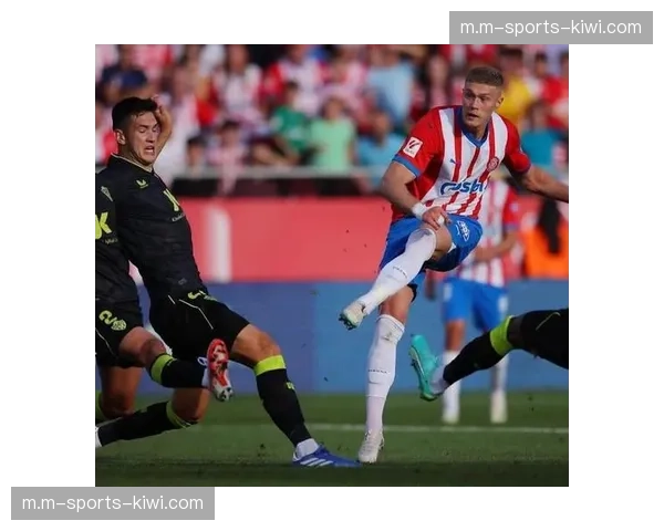 米歇尔传控体系遭遇瓶颈 赫罗纳后场出球稳定性面临考验 米歇尔传控体系遭遇瓶颈 赫罗纳后场出球稳定性面临考验